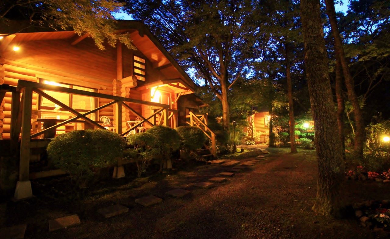 湯布院　塚原高原　山荘どんぐり