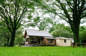 塚原高原フレンチレストランみるく村レビラージュ全景